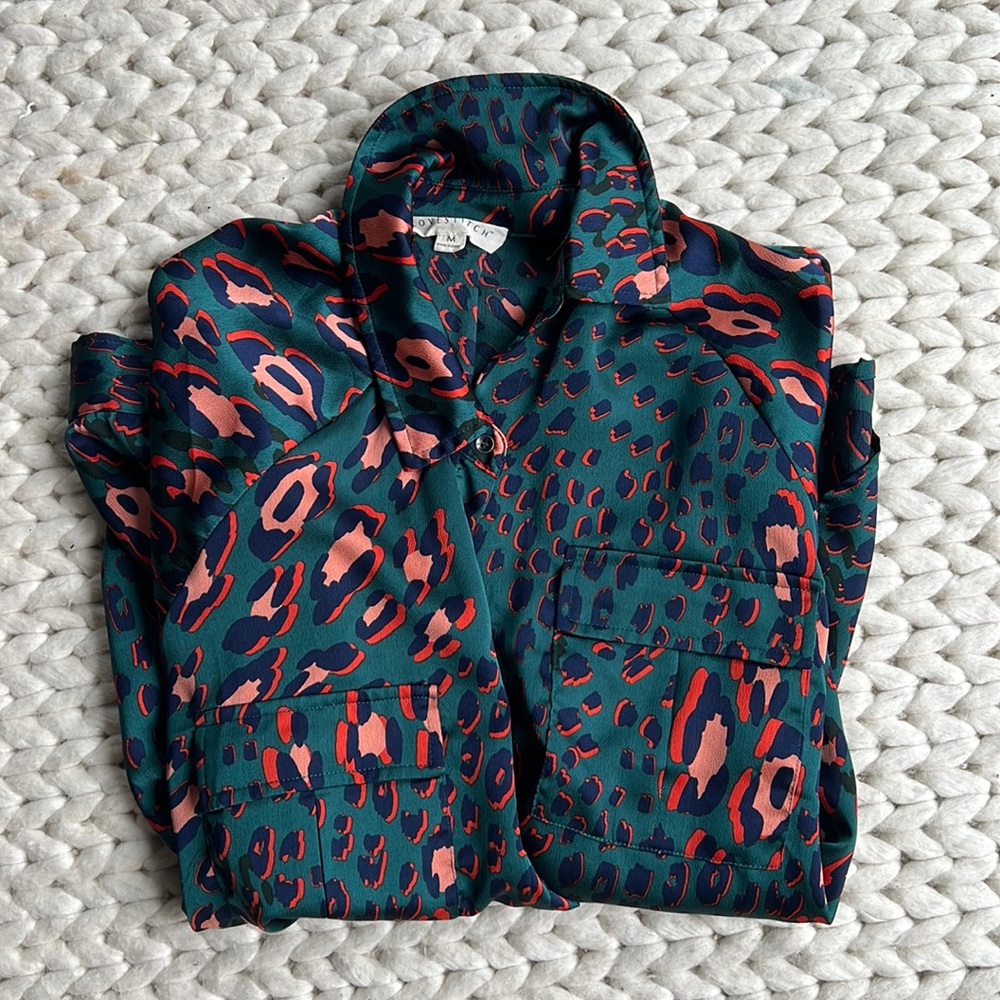Coco leopard blouse size M